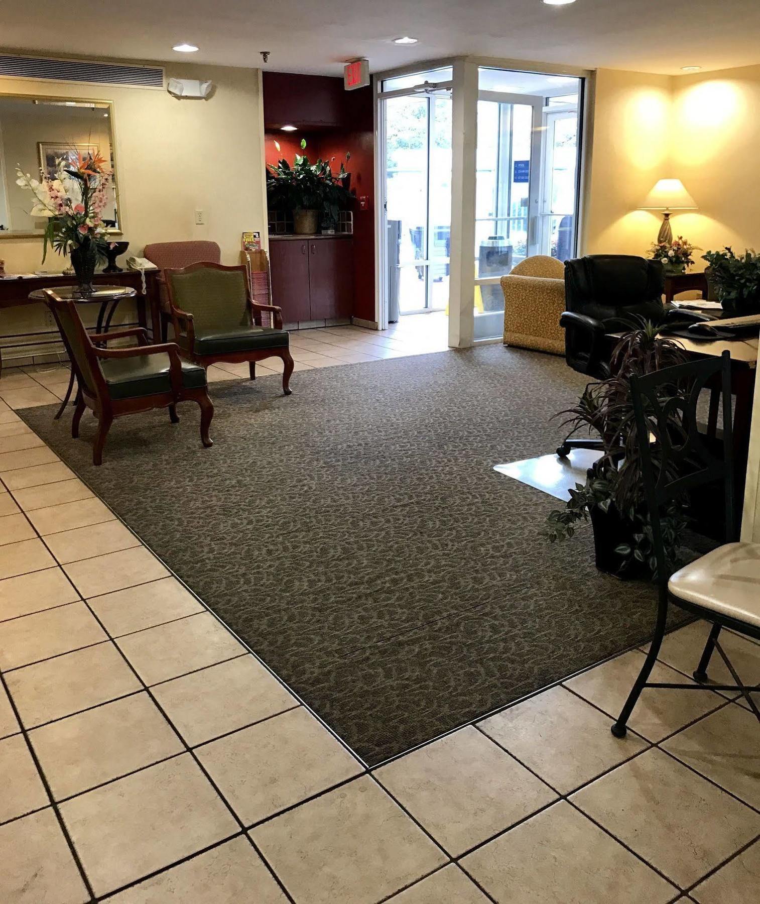 Hotel Baymont By Wyndham Wilmington Extérieur photo